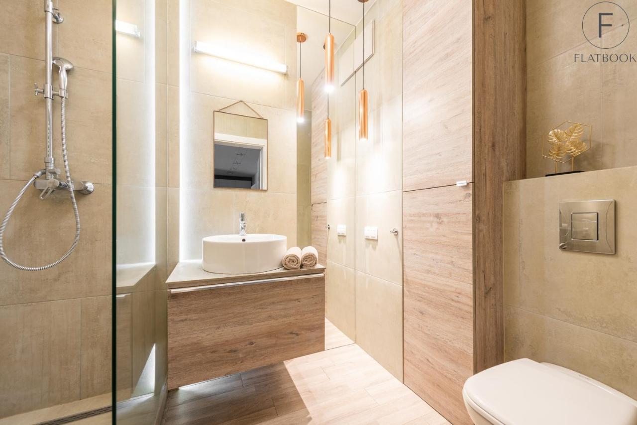 Flatbook - City Center Spa Apartments Motlawa 格但斯克 外观 照片